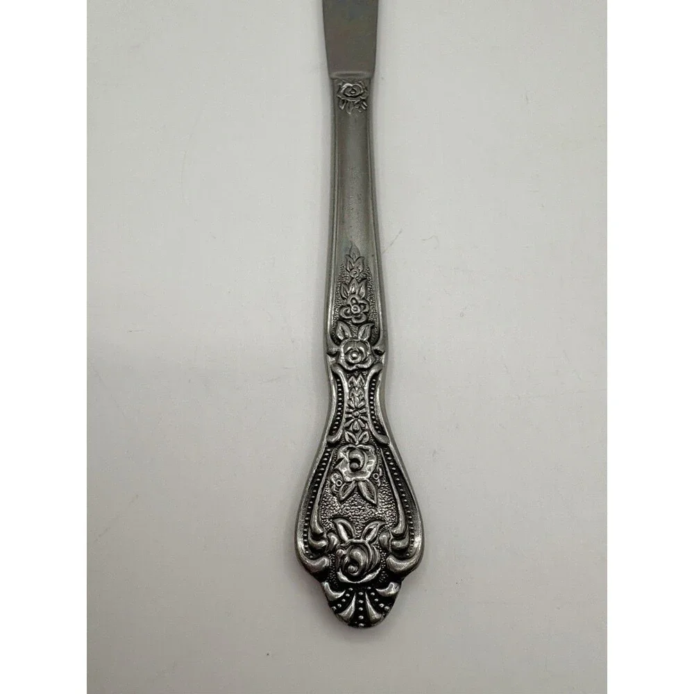 Vintage 1847 Roger Bros Silver-plate Dinner Knives Normandy Pattern Set of 11
